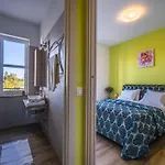 In With Private Heated Pool Вилла *