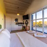Villa In With Private Heated Pool