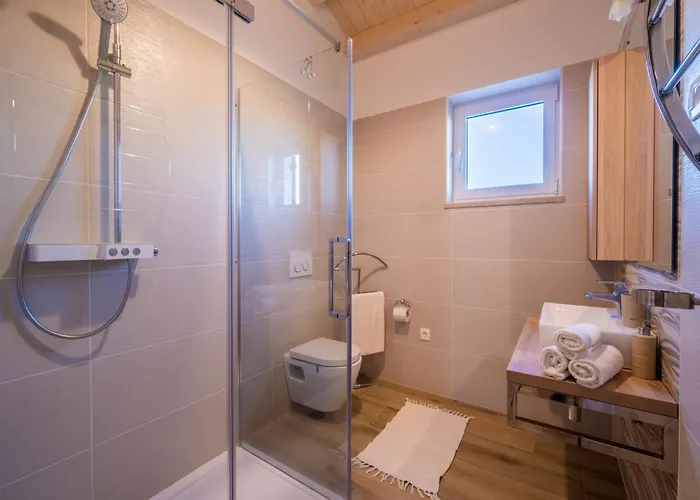 Villa In With Private Heated Pool Filipana
