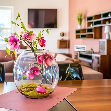 In With Private Heated Pool Filipana