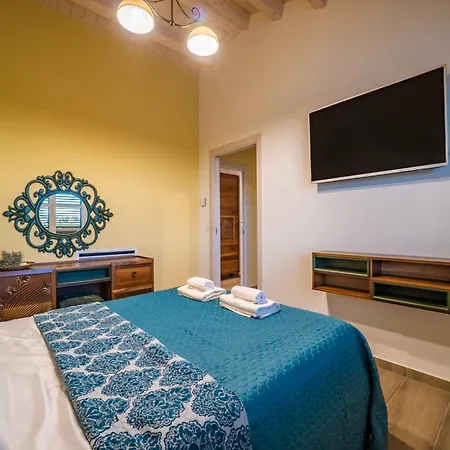 In With Private Heated Pool Filipana